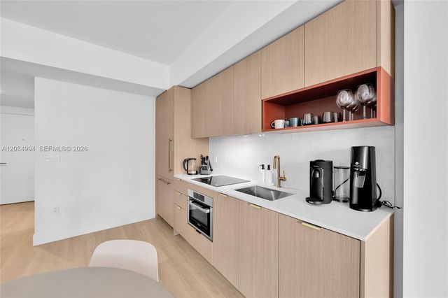 90 NE 32nd 406 406, Miami, FL 33127