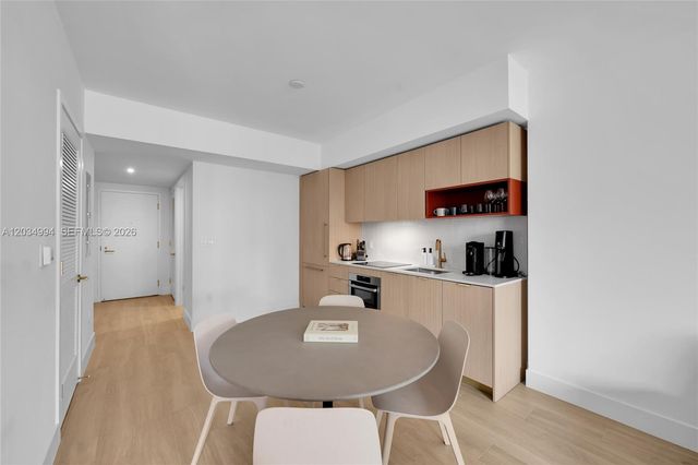 90 NE 32nd 406 406, Miami, FL 33127