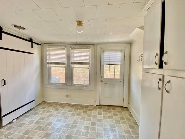 500 W Main Street, Wilkesboro, NC 28697