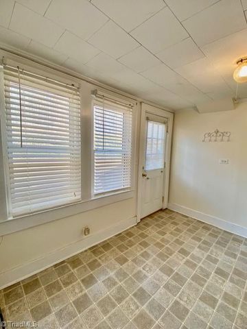 500 W Main Street, Wilkesboro, NC 28697