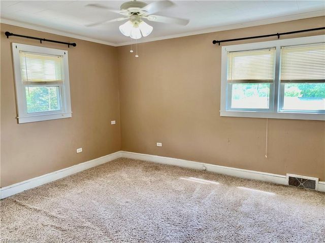 500 W Main Street, Wilkesboro, NC 28697