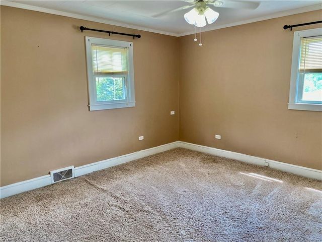 500 W Main Street, Wilkesboro, NC 28697