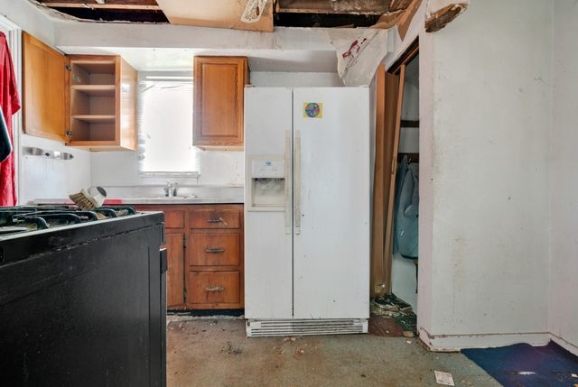 606 South Avenue, Penn Hills, PA 15147