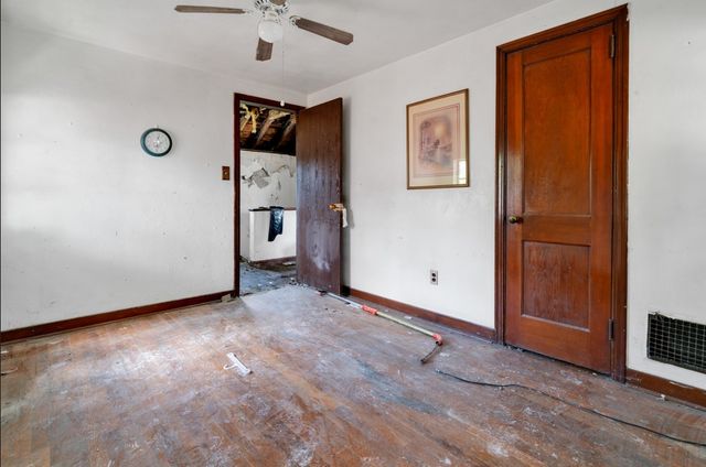 606 South Avenue, Penn Hills, PA 15147