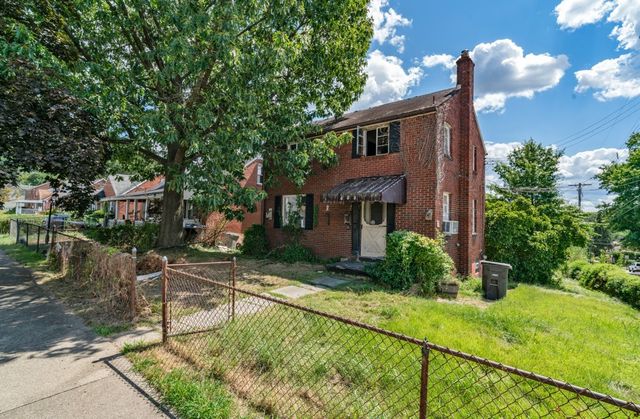 606 South Avenue, Penn Hills, PA 15147