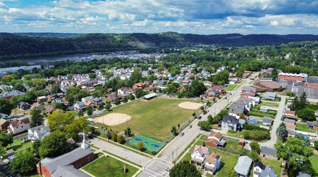 606 South Avenue, Penn Hills, PA 15147