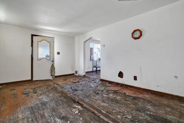 606 South Avenue, Penn Hills, PA 15147