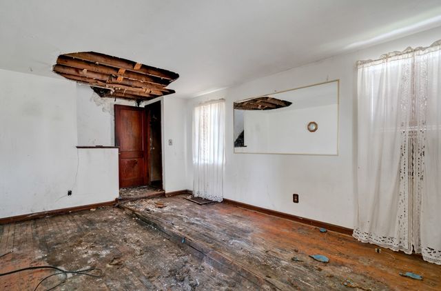 606 South Avenue, Penn Hills, PA 15147