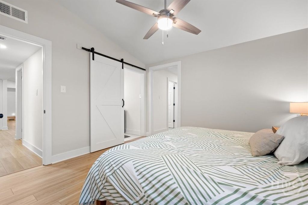 Image 24 of property listing at 324 Tanglewood Road, Savannah, GA 31419