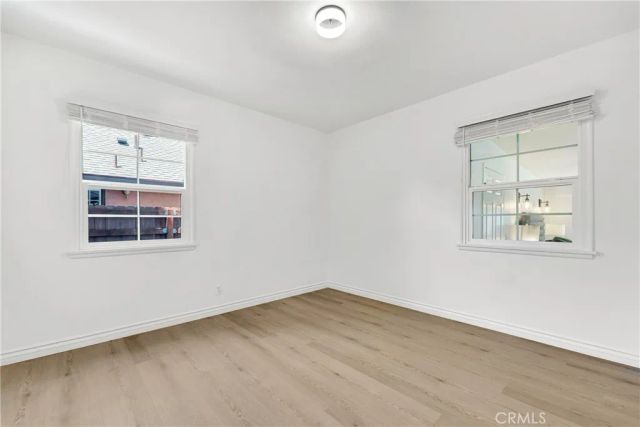 5550 Fallbrook Avenue, Woodland Hills, CA 91367