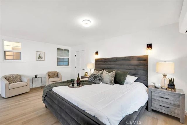 5550 Fallbrook Avenue, Woodland Hills, CA 91367