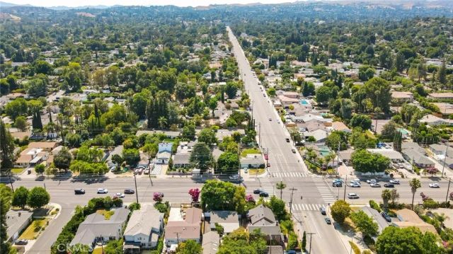 5550 Fallbrook Avenue, Woodland Hills, CA 91367