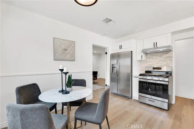 5550 Fallbrook Avenue, Woodland Hills, CA 91367