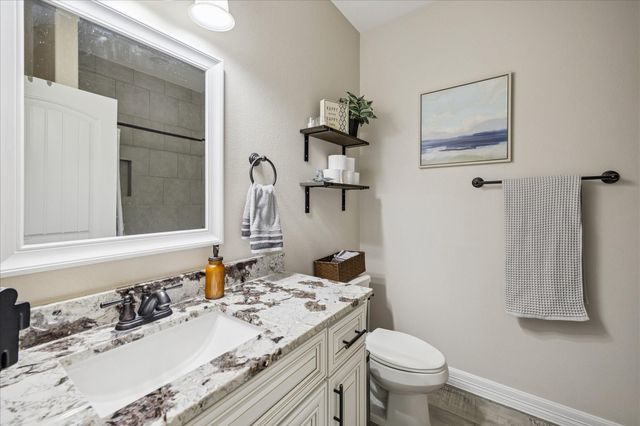 902 Douglas Fir Dr, Magnolia, TX 77354