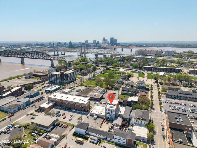 240 Spring St B, Jeffersonville, IN 47130