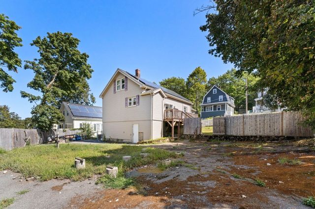 11 Clifton Ave, Saugus, MA 01906