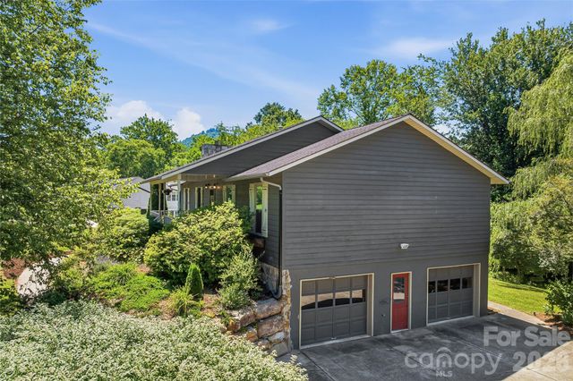 279 Woody Lane, Asheville, NC 28804
