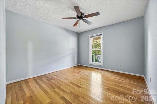 279 Woody Lane, Asheville, NC 28804