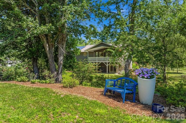 279 Woody Lane, Asheville, NC 28804