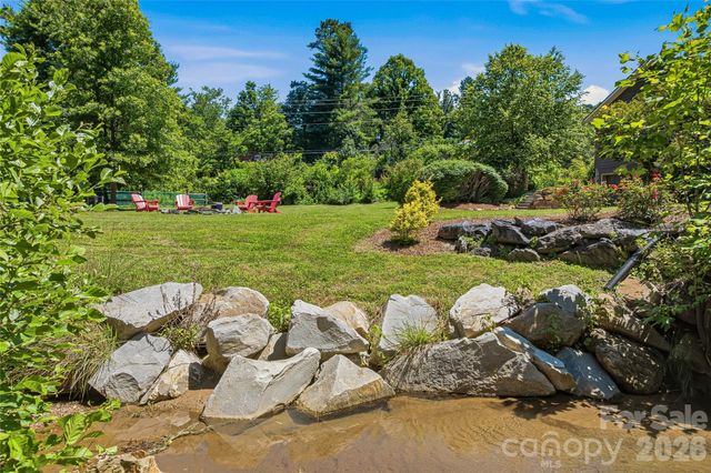 279 Woody Lane, Asheville, NC 28804