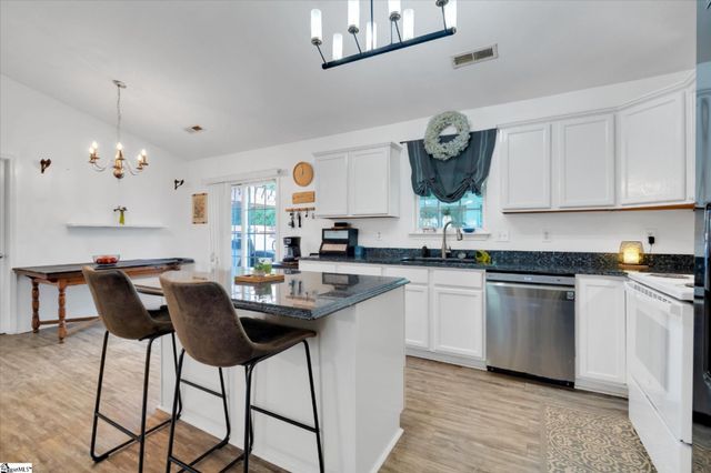 201 Melrose Road, Greenville, SC 29605