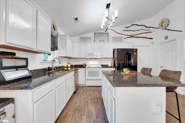 201 Melrose Road, Greenville, SC 29605