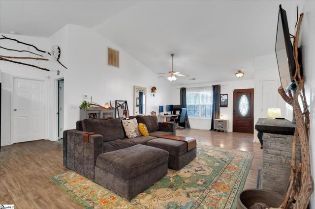 201 Melrose Road, Greenville, SC 29605