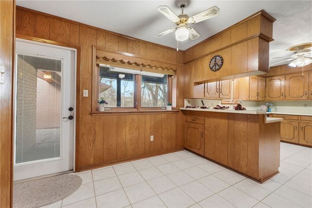 1707 Glade Street, College Station, TX 77840