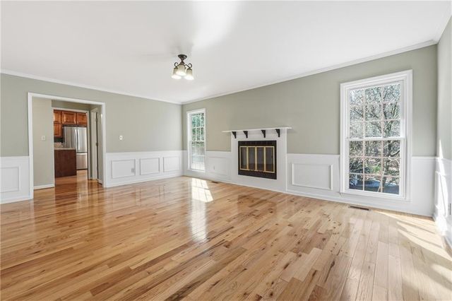 2825 Shurburne Drive, Alpharetta, GA 30022