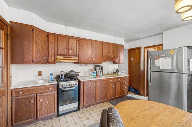 3 Diane Court, Greenwood Lake, NY 10925