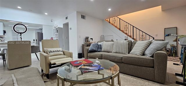 1845 NW 4th Ave 17, Boca Raton, FL 33432