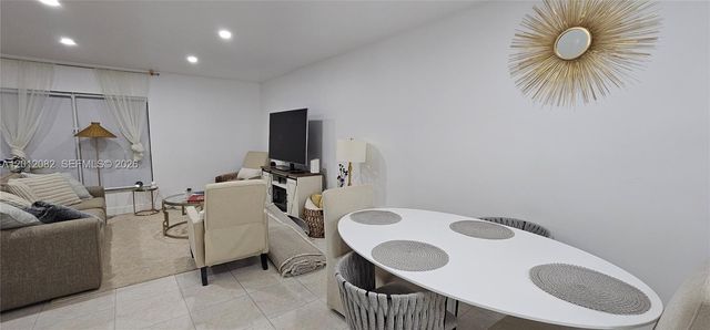 1845 NW 4th Ave 17, Boca Raton, FL 33432