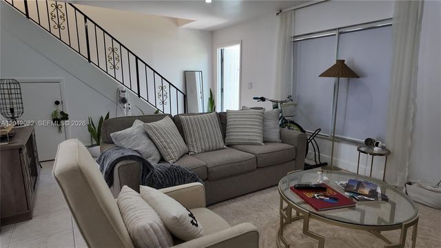 1845 NW 4th Ave 17, Boca Raton, FL 33432