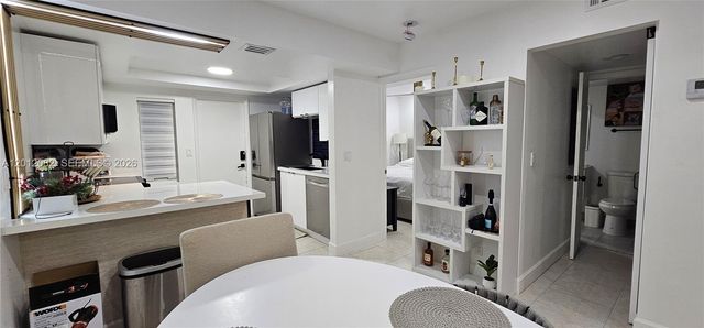 1845 NW 4th Ave 17, Boca Raton, FL 33432