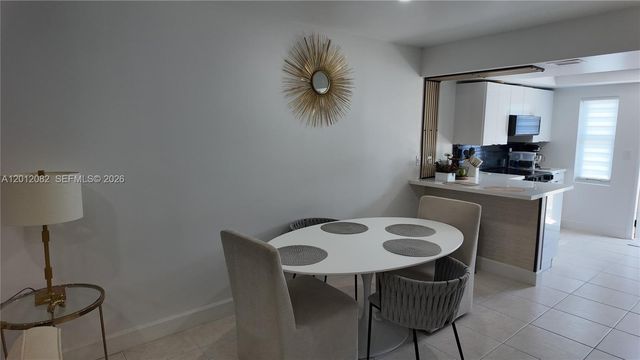 1845 NW 4th Ave 17, Boca Raton, FL 33432