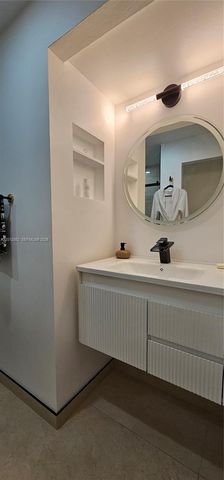 1845 NW 4th Ave 17, Boca Raton, FL 33432