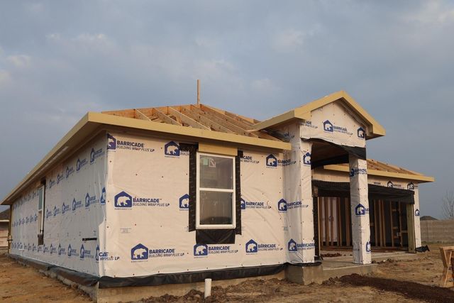 556 Day Station Drive, Dayton, TX 77535