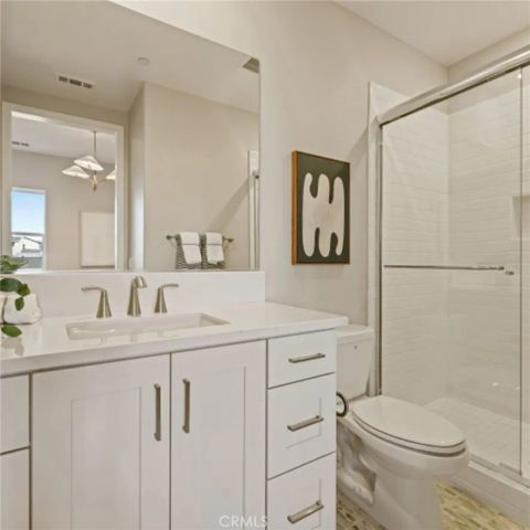 409 Clipper, Irvine, CA 92618