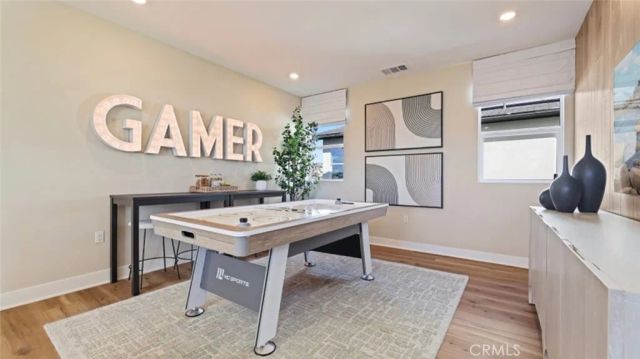 409 Clipper, Irvine, CA 92618