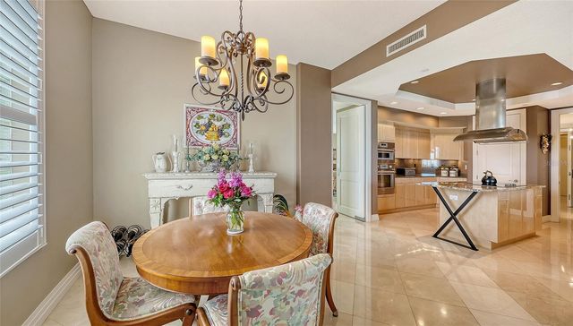 990 BOULEVARD OF THE ARTS 604, Sarasota, FL 34236