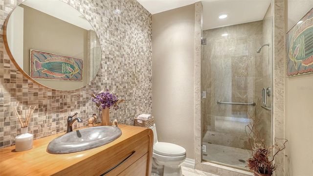 990 BOULEVARD OF THE ARTS 604, Sarasota, FL 34236