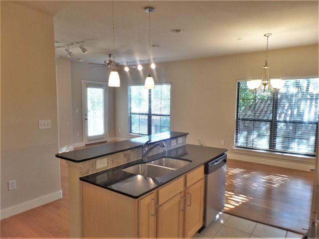 6159 Oram Street 105, Dallas, TX 75214