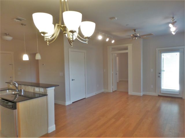 6159 Oram Street 105, Dallas, TX 75214