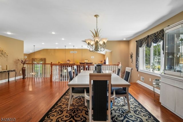 18 Mary Ellen Dr, Edison Twp., NJ 08820