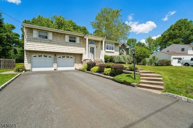 18 Mary Ellen Dr, Edison Twp., NJ 08820