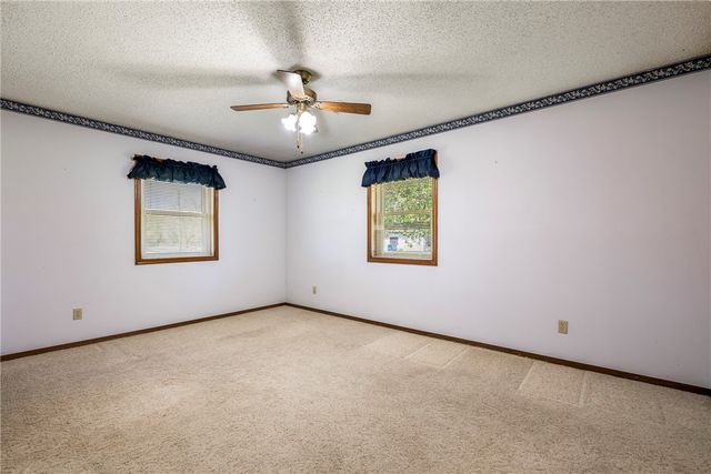 1903 Mayflower Road, Bentonville, AR 72713