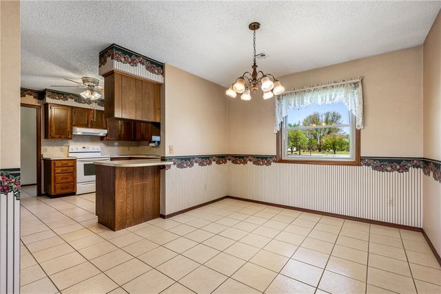 1903 Mayflower Road, Bentonville, AR 72713