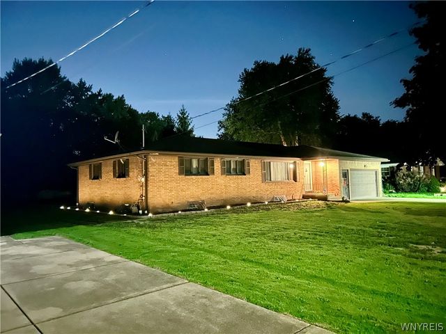 5302 Vista Avenue, Amherst, NY 14221