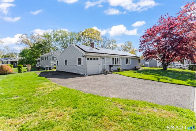 19 Lester Street, Milford, CT 06461