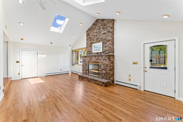 19 Lester Street, Milford, CT 06461